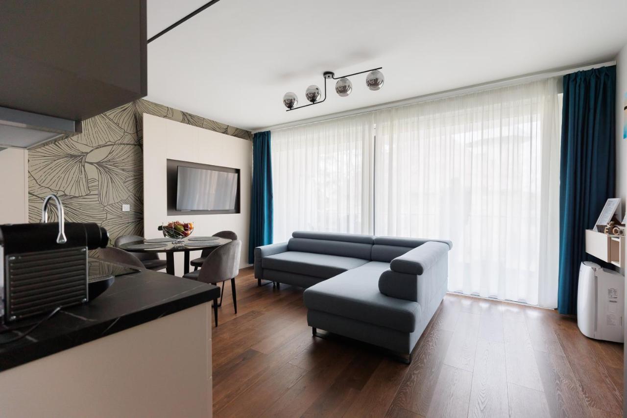 Villa Bauhaus Wellness Apartman 102 シオーフォク エクステリア 写真
