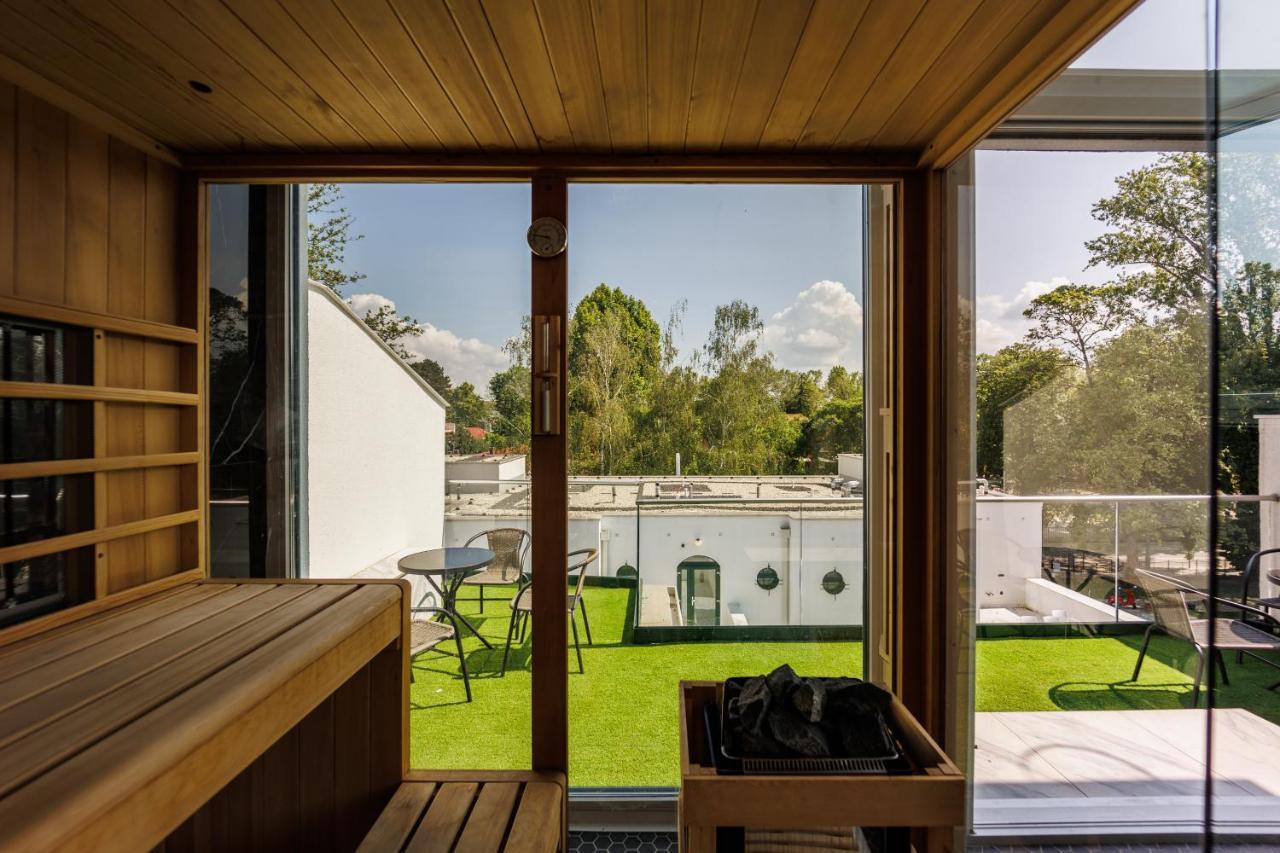 Villa Bauhaus Wellness Apartman 102 シオーフォク エクステリア 写真